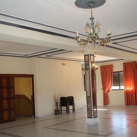 Hotel Carvajal Torrejon el Rubio Ngoại thất bức ảnh