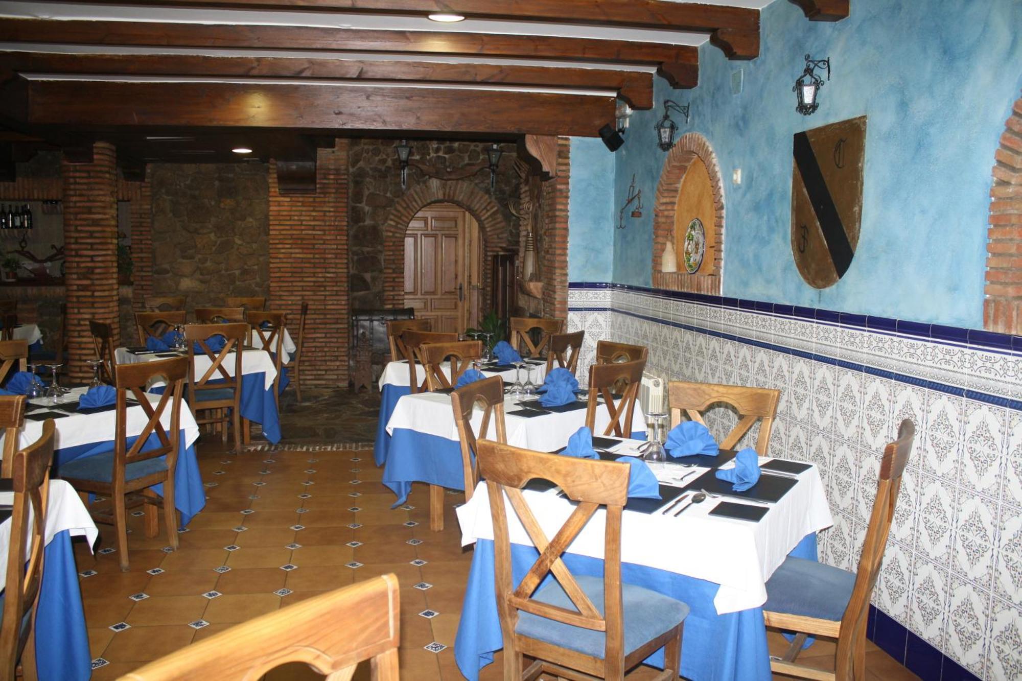 Hotel Carvajal Torrejon el Rubio Ngoại thất bức ảnh