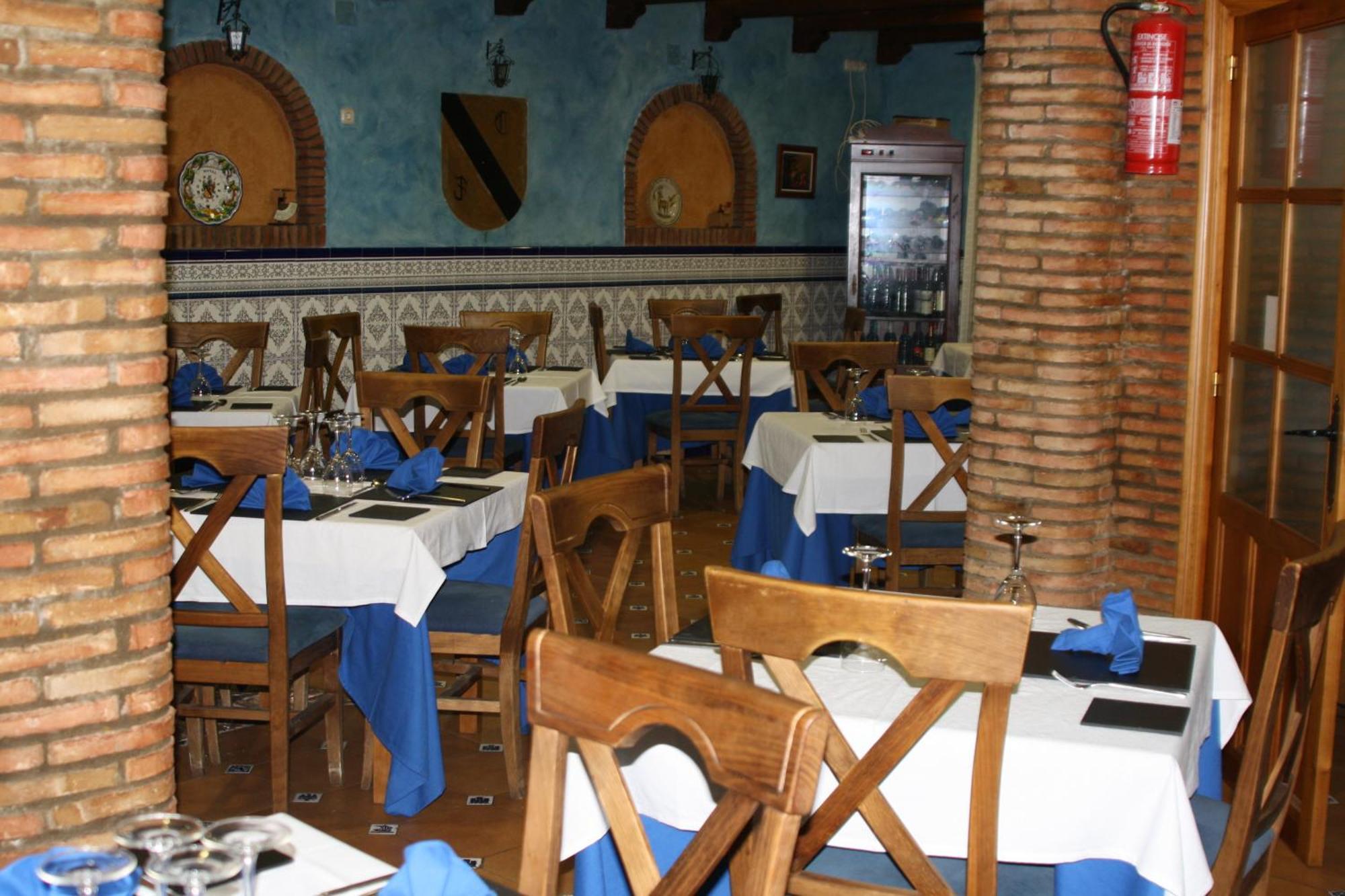 Hotel Carvajal Torrejon el Rubio Ngoại thất bức ảnh