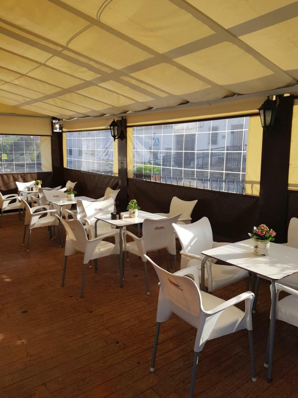 Hotel Carvajal Torrejon el Rubio Ngoại thất bức ảnh